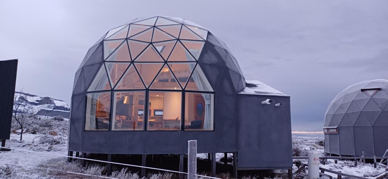 Dome With Stunning Glacier & Mountain Views Puerto Natales Extérieur photo